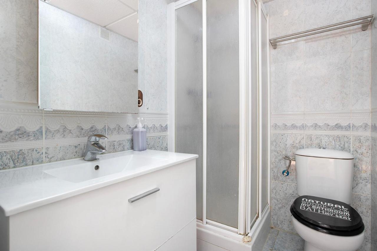 Benalmarina Apartment เบนัลมาเดนา ภายนอก รูปภาพ